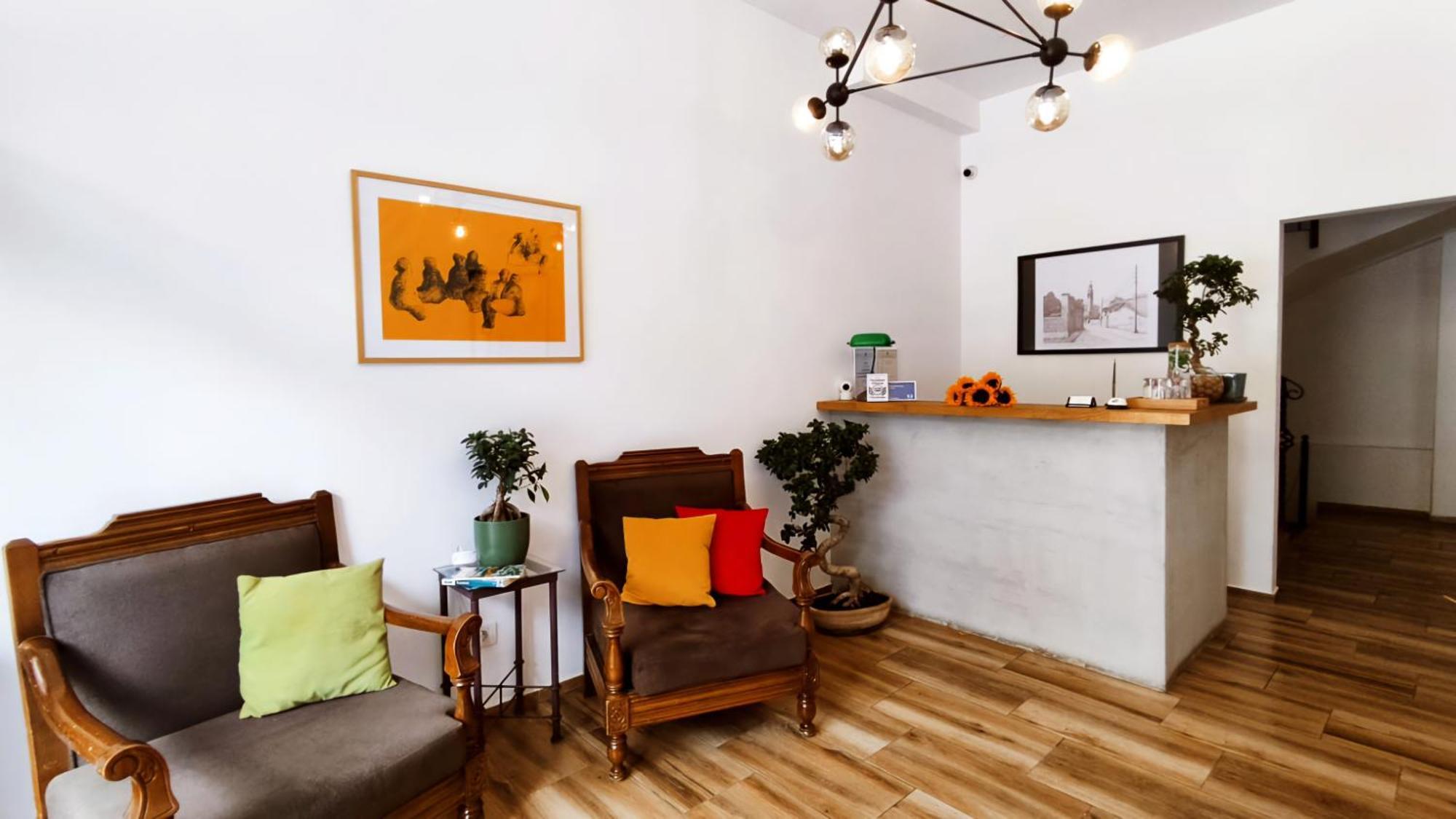 Grand Boutique Hotel Pristina Eksteriør billede
